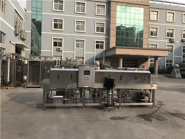 屠宰周轉(zhuǎn)箱清洗機(jī) 自動(dòng)洗筐機(jī)廠家 屠宰周轉(zhuǎn)箱清洗機(jī) 自動(dòng)洗筐機(jī)廠家